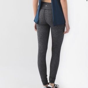 EUC lululemon Wunder Unders Herringbone Size 6